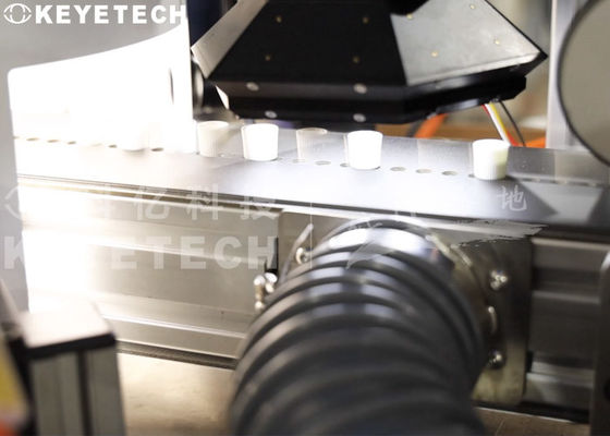 Machine d'inspection de la vision du capuchon de dentifrice avec dispositifs automatisés de manutention des matières