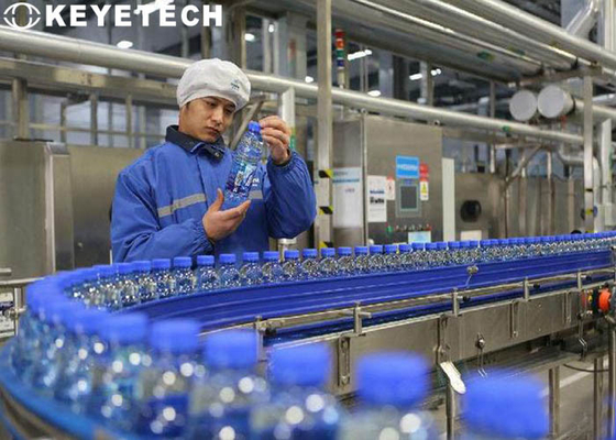 Système d'inspection visuelle d'algorithme d'intelligence artificielle pour améliorer l'efficacité des emballages de produits de base